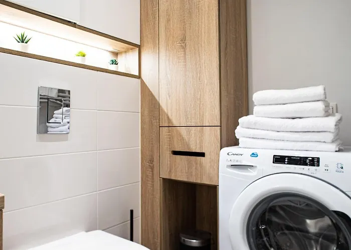 Arkadia Prime By Bookinghost Warszawa